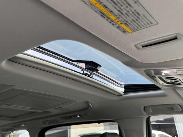 TOYOTA ALPHARD HYBRID 4WD 2015 Image 31