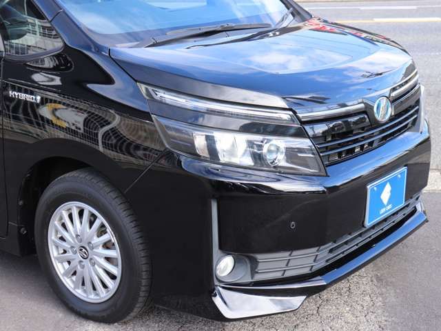 TOYOTA VOXY HYBRID 2014 Image 31