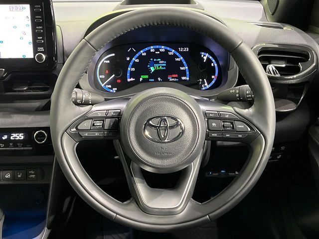 TOYOTA YARIS CROSS HYBRID 2023 Image 31