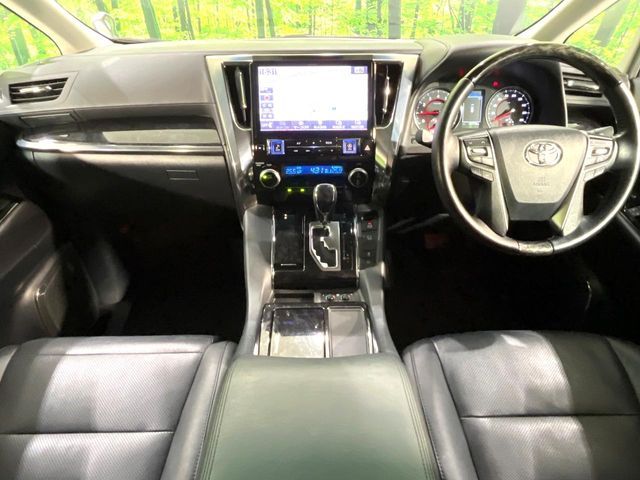 TOYOTA ALPHARD 2018 Image 31