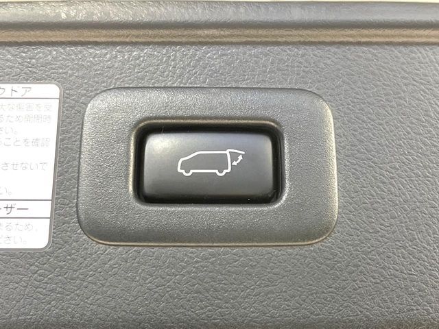 TOYOTA ALPHARD 2018 Image 31