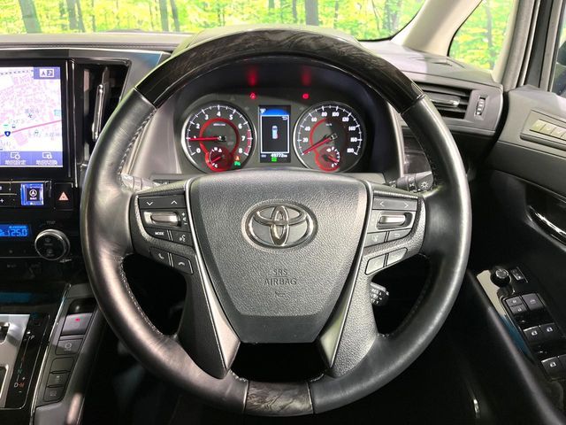 TOYOTA ALPHARD 2018 Image 31