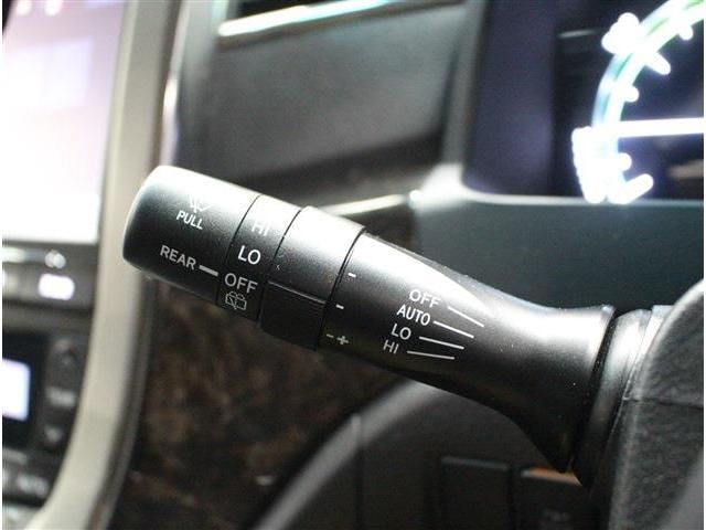 TOYOTA VELLFIRE  HYBRID 4WD 2014 Image 31