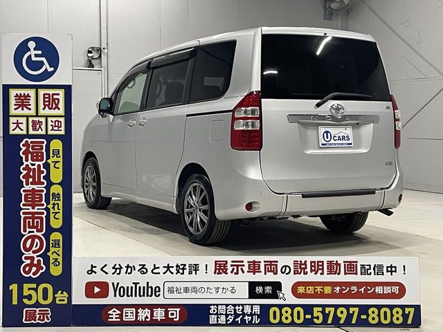 TOYOTA NOAH 2013 Image 31