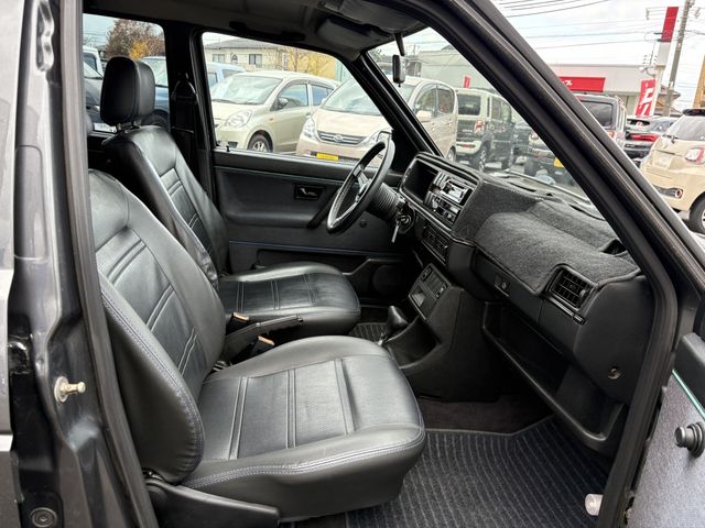VOLKSWAGEN GOLF 1991 Image 31