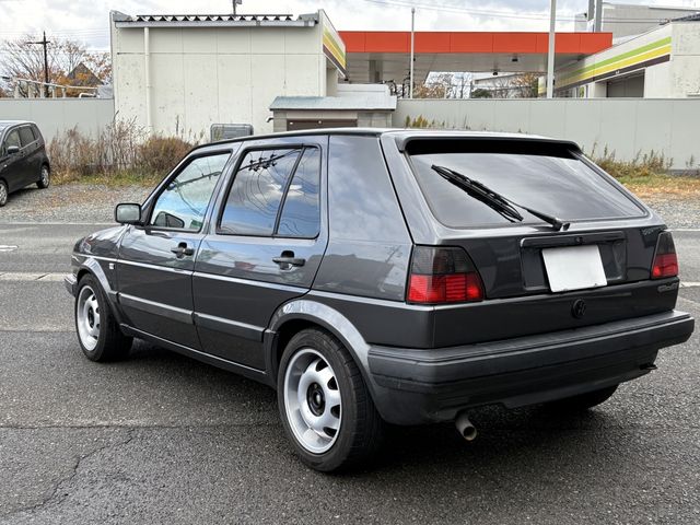 VOLKSWAGEN GOLF 1991 Image 31