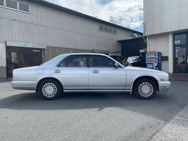 NISSAN CEDRIC HARDTOP 1995 Image 31