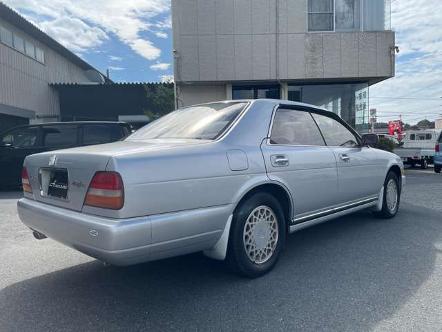 NISSAN CEDRIC HARDTOP 1995 Image 31