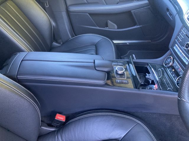 MERCEDES BENZ CLS SH 2015 Image 31