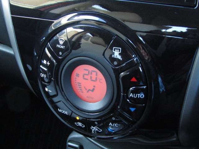 NISSAN NOTE 2017 Image 31