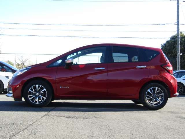 NISSAN NOTE 2017 Image 31