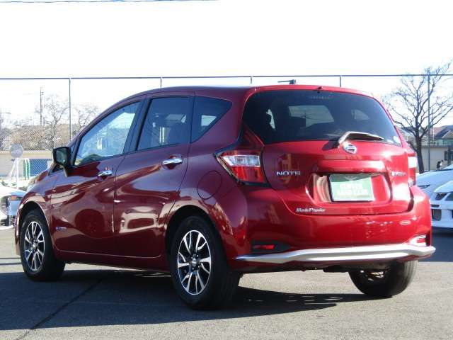 NISSAN NOTE 2017 Image 31