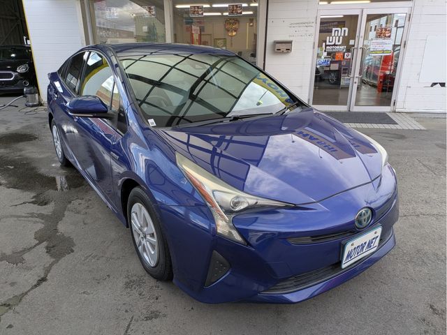 TOYOTA PRIUS 2015 Image 31