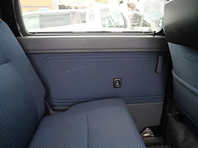 TOYOTA PIXIS VAN 2013 Image 31