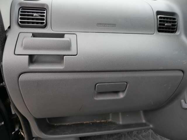 TOYOTA PIXIS VAN 2013 Image 31