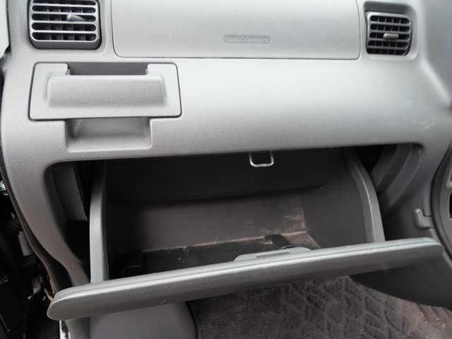 TOYOTA PIXIS VAN 2013 Image 31