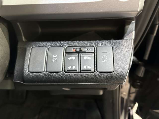 HONDA STEPWAGON SPADA 2013 Image 31