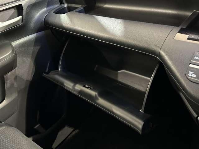 HONDA STEPWAGON SPADA 2013 Image 31