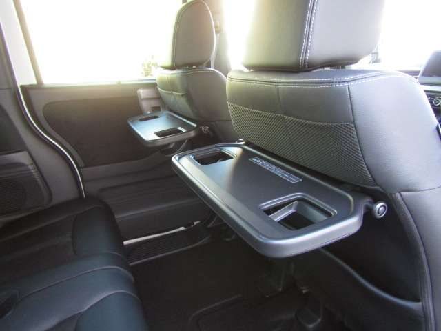 HONDA N BOX CUSTOM 2022 Image 31