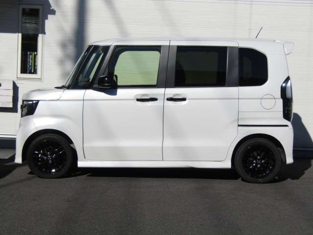 HONDA N BOX CUSTOM 2022 Image 31