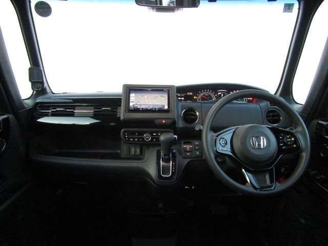 HONDA N BOX CUSTOM 2022 Image 31