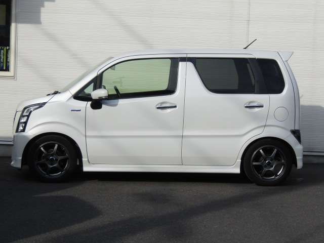 SUZUKI WAGON R STINGRAY 2019 Image 31