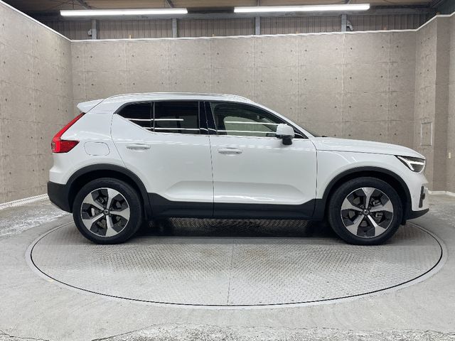 VOLVO XC40 2023 Image 31