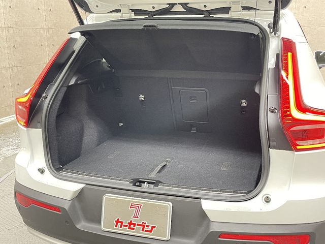 VOLVO XC40 2023 Image 31