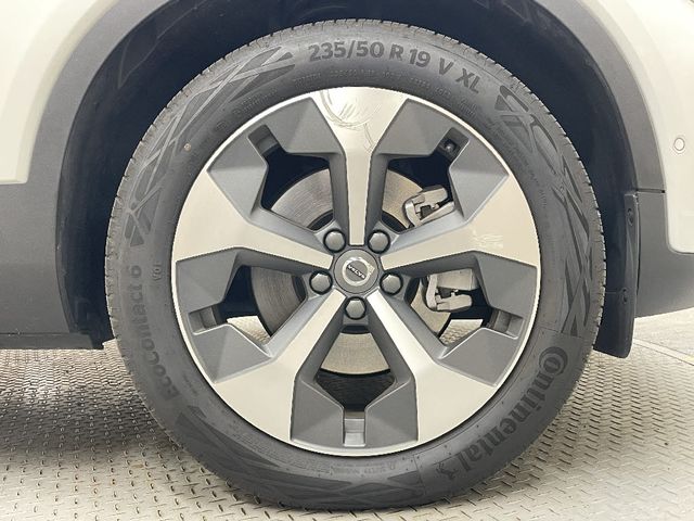 VOLVO XC40 2023 Image 31