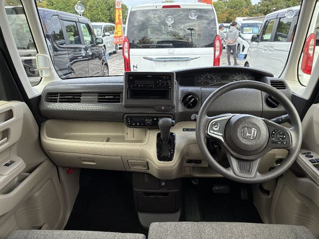 HONDA N BOX 2020 Image 31