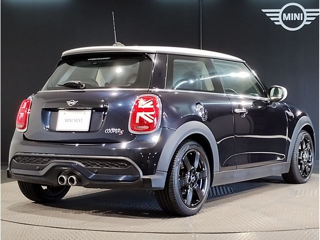 BMW MINI COOPER S 2022 Image 31