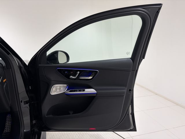 MERCEDES BENZ GLC CL 2025 Image 31