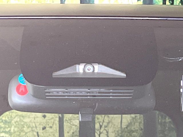 TOYOTA VOXY HYBRID 2024 Image 31