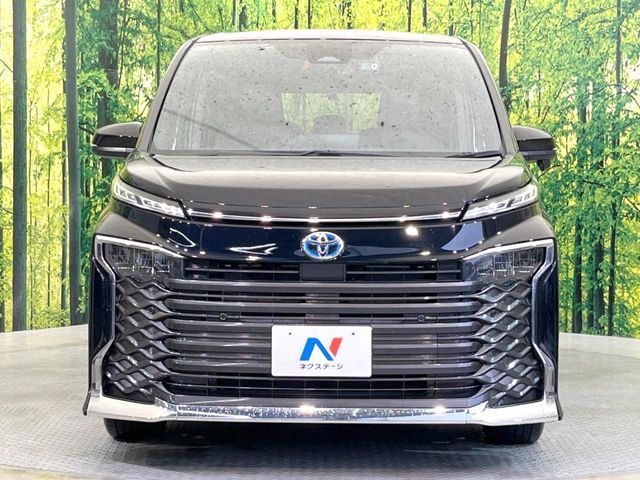 TOYOTA VOXY HYBRID 2024 Image 31