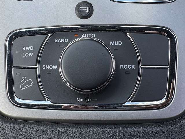 JEEP GRAND CHEROKEE 2020 Image 31