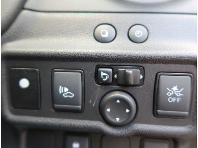 NISSAN NOTE 2018 Image 31