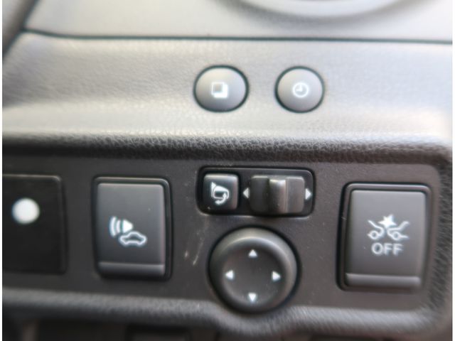 NISSAN NOTE 2018 Image 31