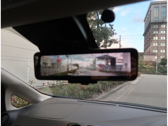 NISSAN NOTE 2018 Image 31