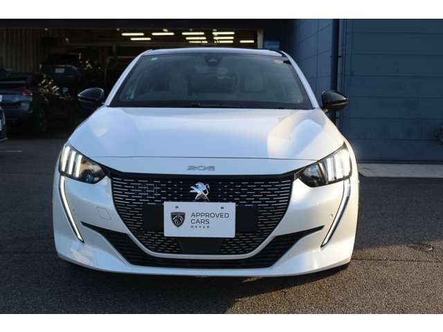 PEUGEOT 208 2021 Image 31