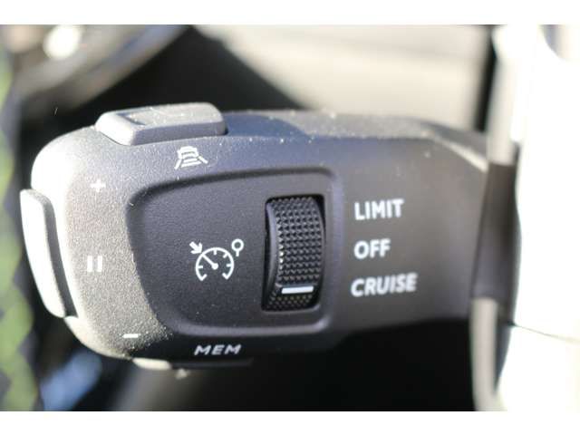 PEUGEOT 208 2021 Image 31