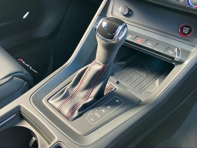 AUDI RS Q3 2021 Image 31