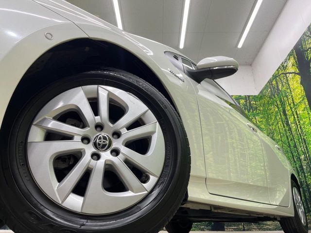 TOYOTA PRIUS 2018 Image 31