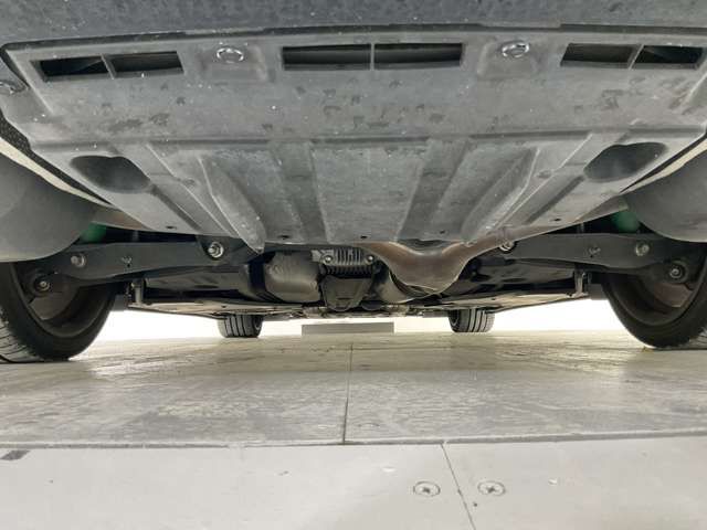 TOYOTA LEXUS IS F 2011 Image 31