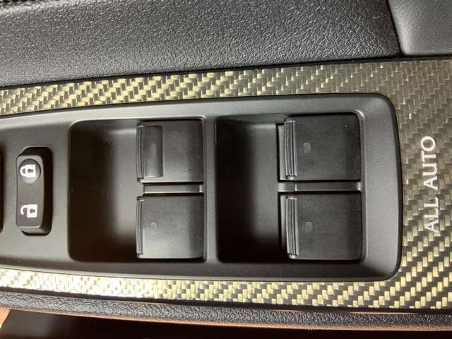 TOYOTA LEXUS IS F 2011 Image 31