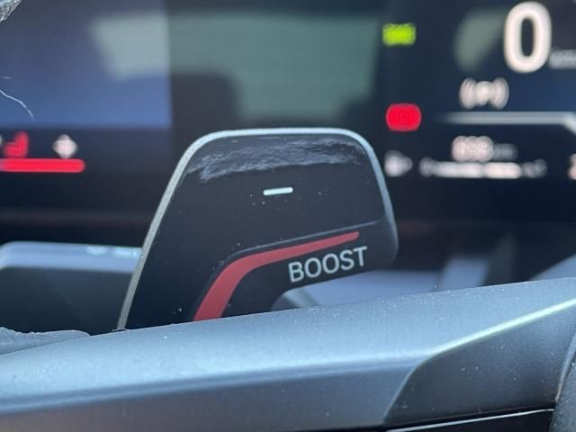 BMW 5SERIES SEDAN 2024 Image 31