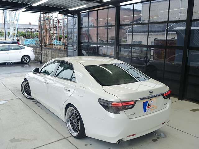 TOYOTA MARK X 2018 Image 31