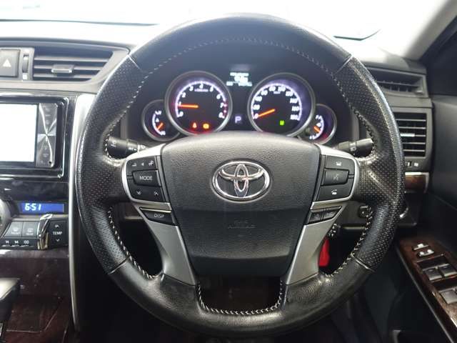 TOYOTA MARK X 2018 Image 31