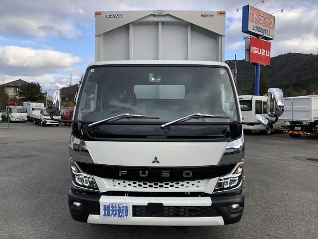 MITSUBISHI CANTER 2024 Image 31