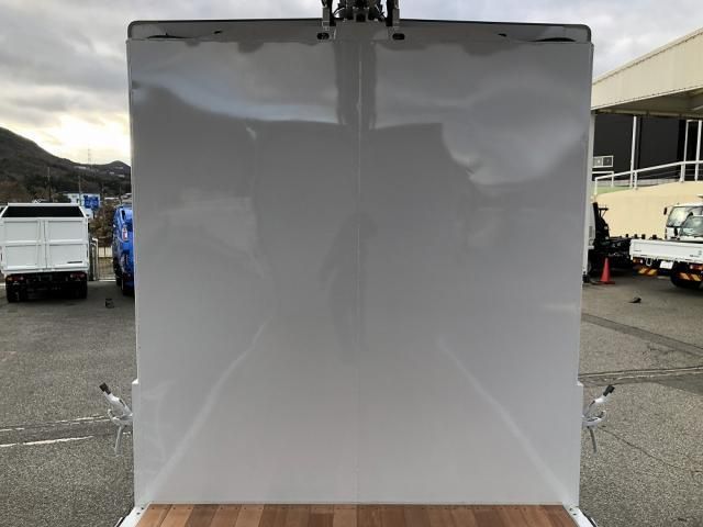 MITSUBISHI CANTER 2024 Image 31
