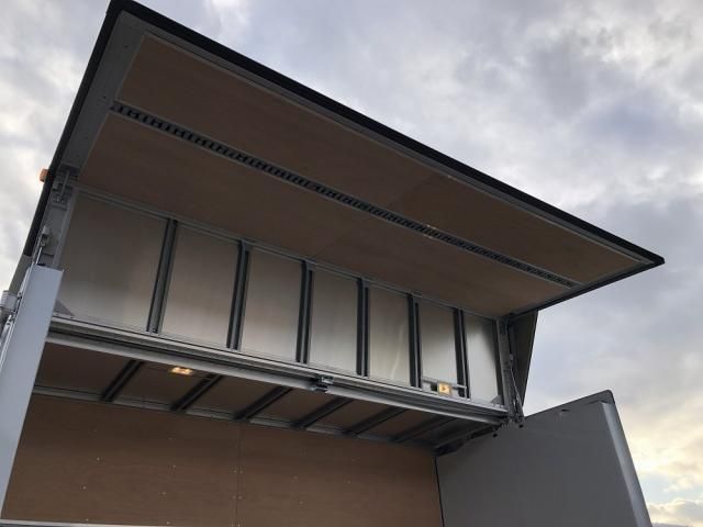 MITSUBISHI CANTER 2024 Image 31